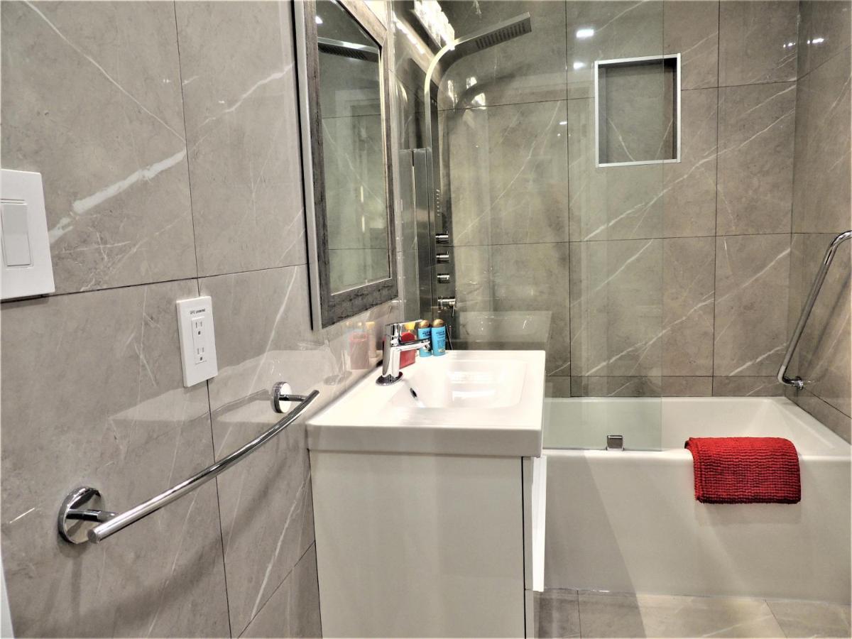 Iresidence In Toronto - Fantastic Vacation Home Ngoại thất bức ảnh
